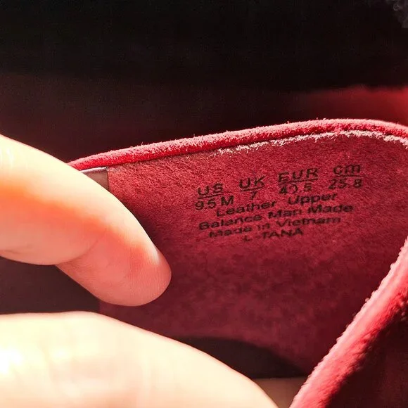 NWOT Franco Sarto Tana Suede Red Heels - Size 9.5 - Picture 14 of 14